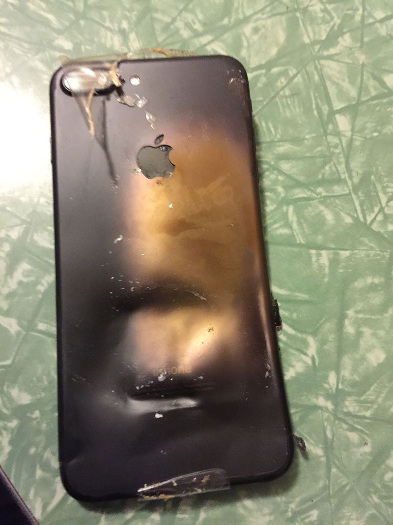 iPhone 7 phát nổ